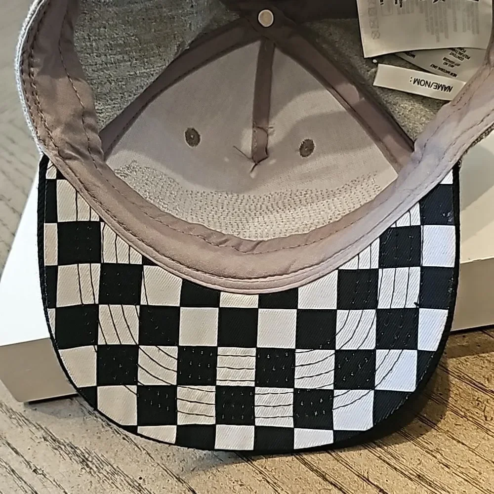 Car sequin hat H&M size 3-4Y